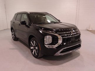 New 2025 Mitsubishi Outlander SEL image 1