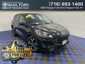 Used 2022 Ford Escape SE w/ SE Sport Appearance Package video 1