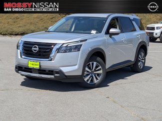 New 2025 Nissan Pathfinder SL w/ Cargo Package image 1