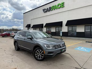 Used 2020 Volkswagen Tiguan SE w/ 3rd Row Seat Package image 1