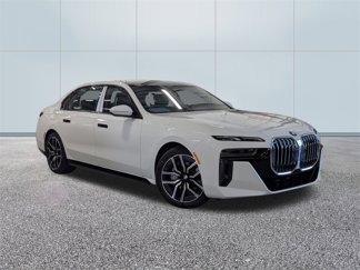 New 2025 BMW 740i xDrive image 1