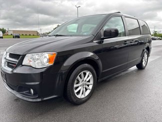 Used 2019 Dodge Grand Caravan SXT image 1