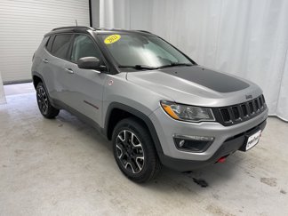 Used 2021 Jeep Compass Trailhawk image 1