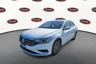 Used 2021 Volkswagen Jetta R-Line image 1