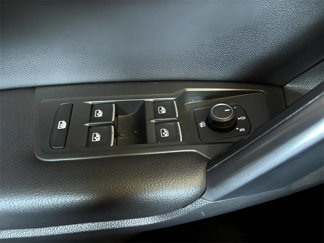 Used 2021 Volkswagen Tiguan SEL image 1