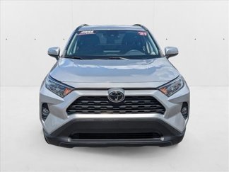 Used 2021 Toyota RAV4 XLE video 2