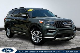 Certified 2022 Ford Explorer XLT w/ Equipment Group 202A image 1