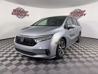 Used 2024 Honda Odyssey Touring image 1