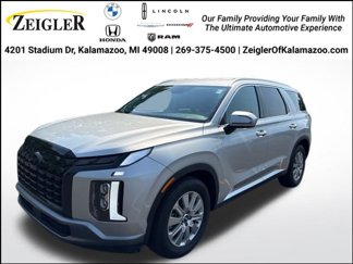Used 2024 Hyundai Palisade SEL image 1