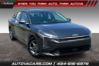 Used 2025 Kia K4 LXS image 1
