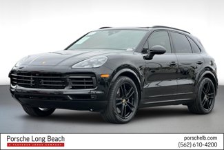 Certified 2022 Porsche Cayenne S image 1