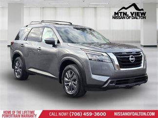New 2025 Nissan Pathfinder SV image 1