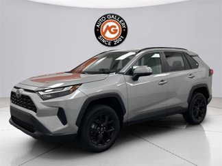 Used 2023 Toyota RAV4 XLE image 1