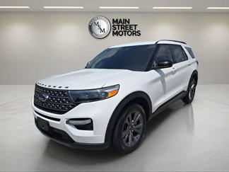 Used 2023 Ford Explorer XLT w/ Equipment Group 202A image 1