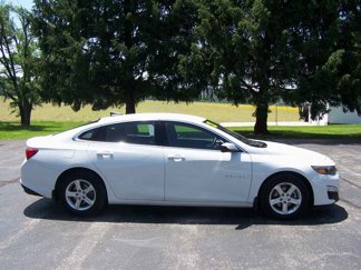Used 2021 Chevrolet Malibu LS image 1