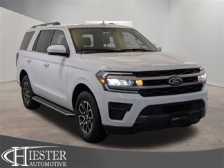 Used 2023 Ford Expedition XLT image 1