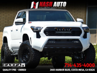 Used 2025 Toyota Tacoma SR5 image 1