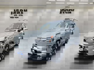 Certified 2025 Volvo EX90 Ultra image 1
