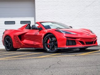New 2025 Chevrolet Corvette E-Ray video 2