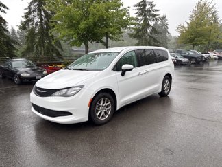 Used 2023 Chrysler Voyager LX image 1