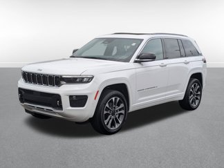 New 2025 Jeep Grand Cherokee Overland image 1