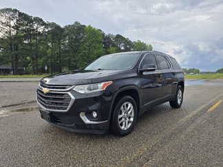 Used 2019 Chevrolet Traverse LT image 1