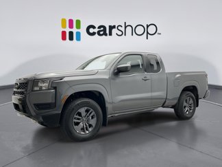 Used 2025 Nissan Frontier SV image 1
