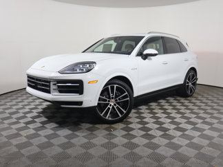 New 2025 Porsche Cayenne E-Hybrid image 1
