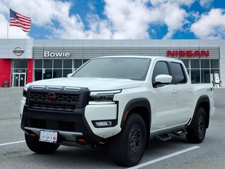 New 2025 Nissan Frontier PRO-4X w/ Pro Convenience Package image 1