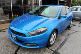 Used 2015 Dodge Dart SXT image 1
