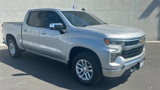 Used 2022 Chevrolet Silverado 1500 LT image 1