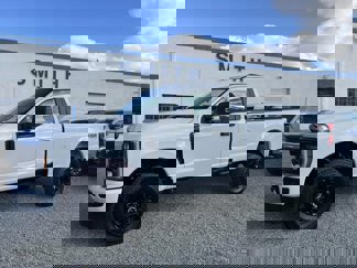 New 2025 Ford F250 XLT w/ FX4 Off-Road Package image 1