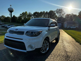 Used 2018 Kia Soul + image 1