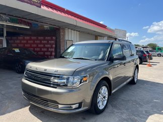 Used 2013 Ford Flex SE image 1