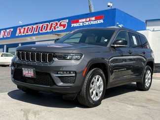 Used 2023 Jeep Grand Cherokee Limited image 1
