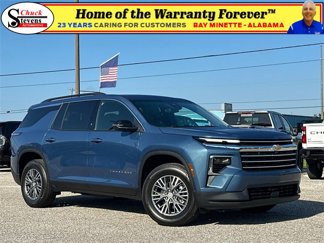 New 2025 Chevrolet Traverse LT w/ LPO, Floor Liner Package image 1
