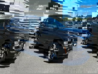 New 2025 Mitsubishi Outlander AWD image 1
