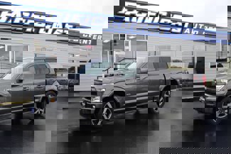 Used 2017 Ford F150 Lariat image 1