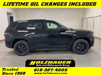 New 2025 Jeep Grand Cherokee Altitude image 1