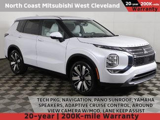 New 2025 Mitsubishi Outlander SE image 1