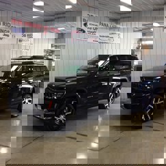 Used 2024 Jeep Grand Cherokee L Limited image 1