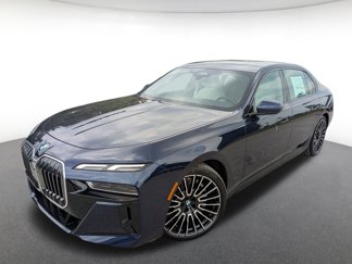 New 2025 BMW 740i xDrive w/ Premium Package image 1