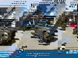 Used 2023 Subaru Ascent Limited w/ Technology Package image 1
