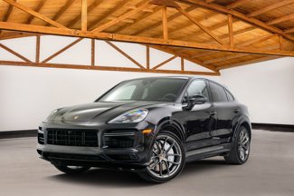 Used 2020 Porsche Cayenne Turbo image 1