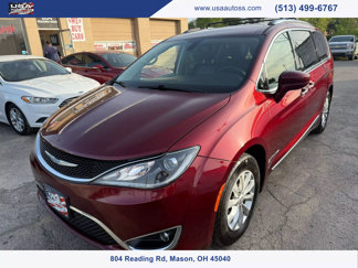 Used 2018 Chrysler Pacifica Touring-L image 1