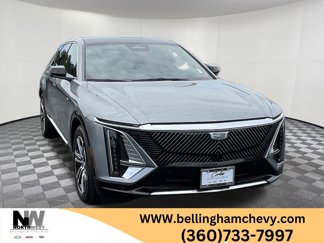 New 2025 Cadillac Lyriq Luxury image 1