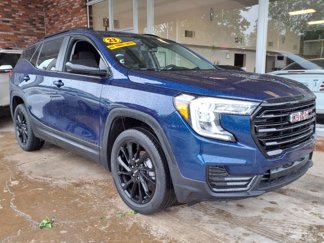Used 2023 GMC Terrain SLE image 1