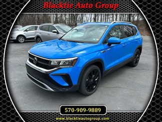 Used 2022 Volkswagen Taos SE image 1