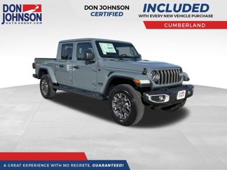 New 2025 Jeep Gladiator Sport image 1