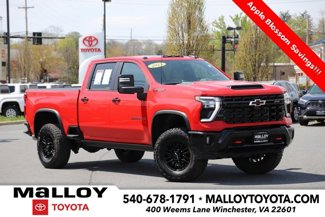 Used 2025 Chevrolet Silverado 2500 ZR2 w/ Technology Package image 1